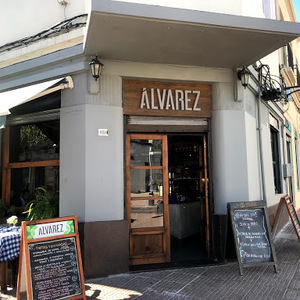 Foto di copertina Bar Álvarez