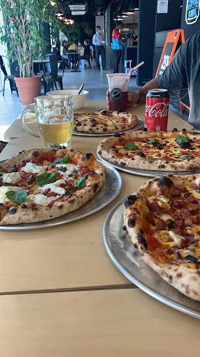Thumbnail Dos Orientales Pizza al Paso